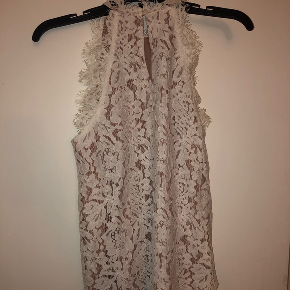 Beautiful Tan top with white lace overlay - Picture 5 of 7